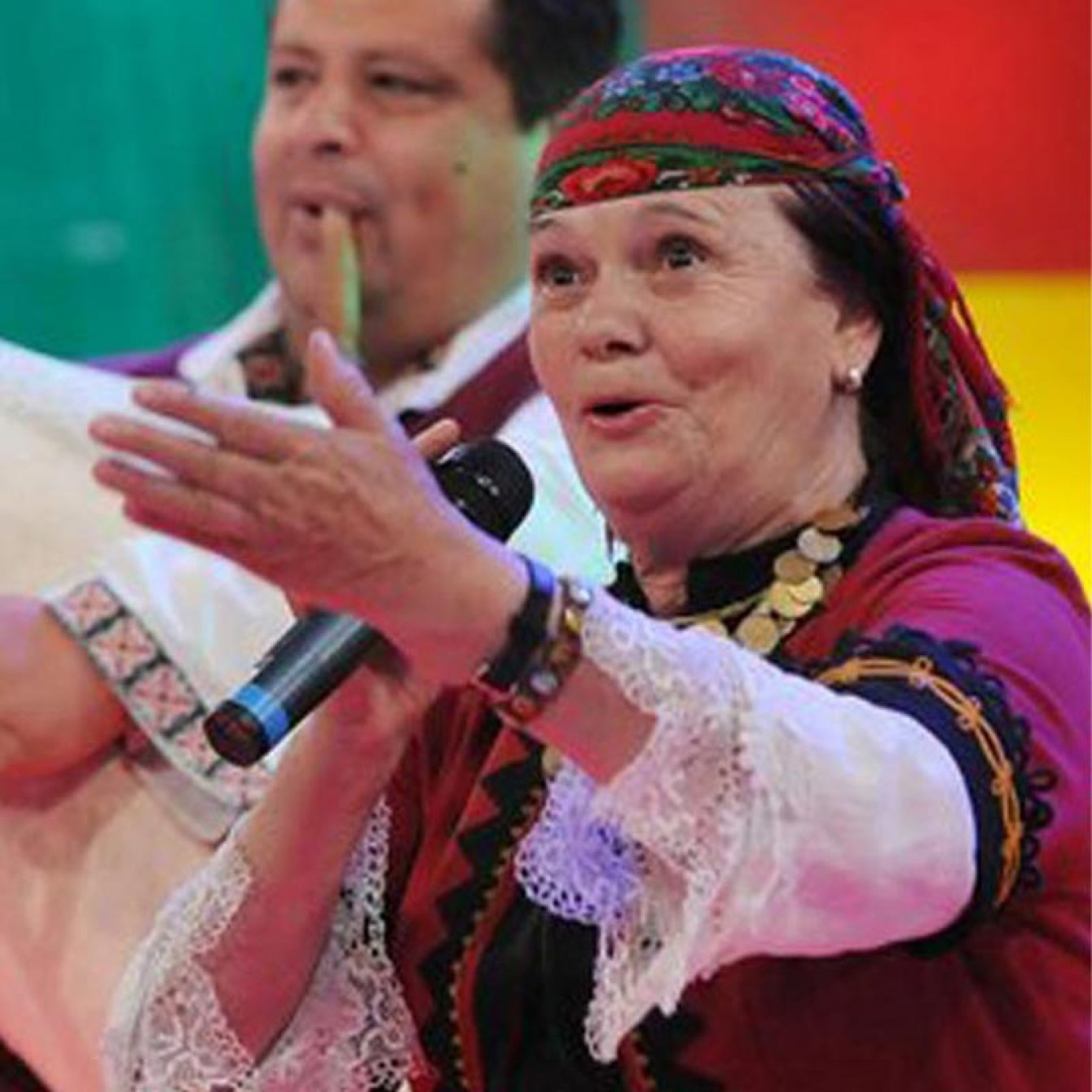 Valya Balkanska <br> Bulgarian folk singer
