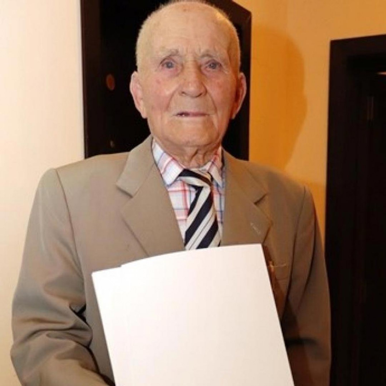 Vasil Petrov <br> Bulgarian veteran 100 years old, participant in World War II